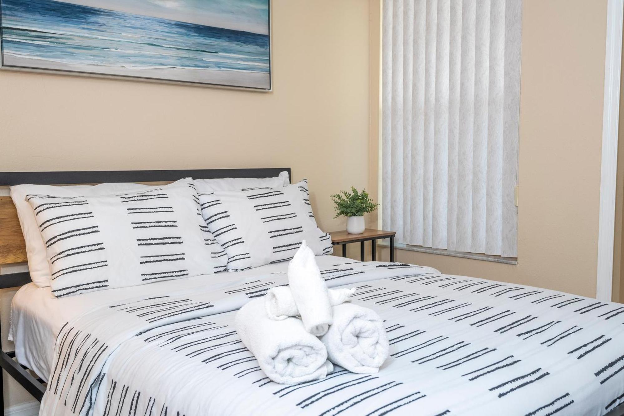 Beautiful Cozy Retreat Near Disney - Spacious Condo Киссимми Экстерьер фото